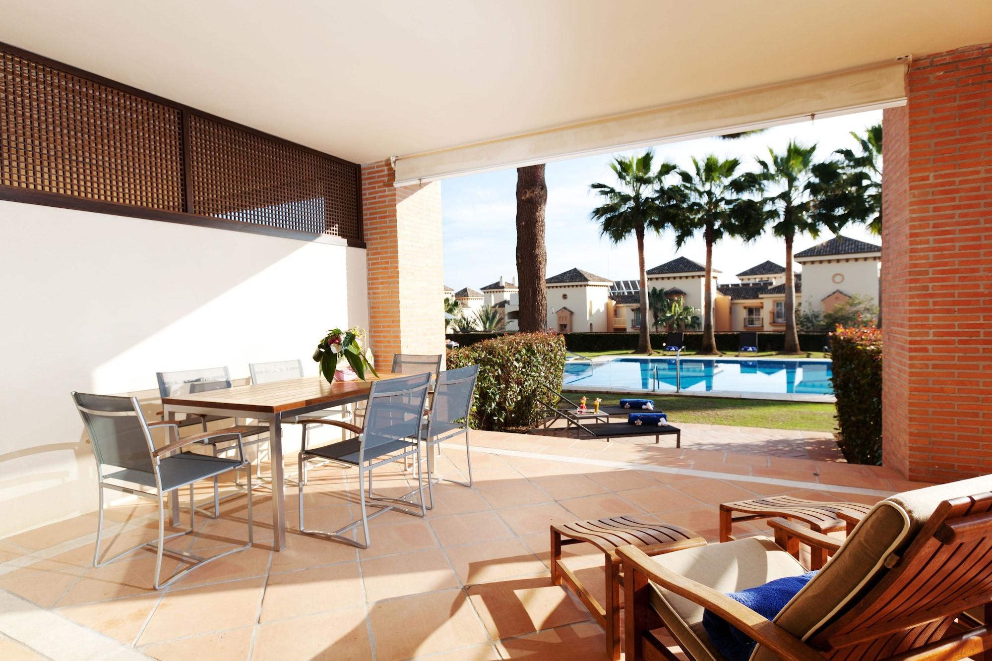 Deluxe Villas Don Carlos Resort Марбеля Екстериор снимка